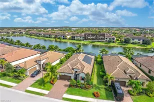 28095 Foxrock Ct, Bonita Springs, FL 34135 - Photo 2