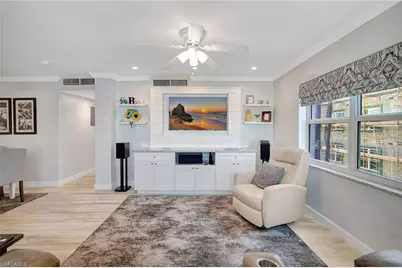 1900 Clifford St #704, Fort Myers, FL 33901 - Photo 6