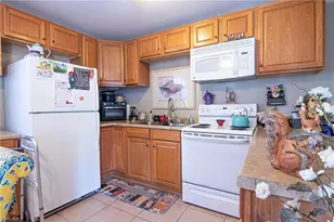 3829 SW 8th Ct, Cape Coral, FL 33914 - Photo 12