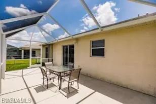 433 NW 38th Pl, Cape Coral, FL 33993 - Photo 12