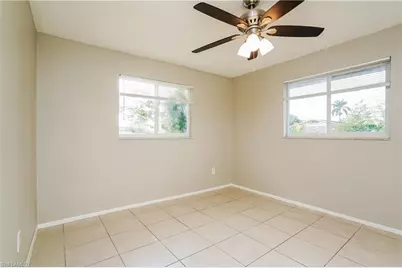 19 Kingsman Cir, Fort Myers, FL 33905 - Photo 8