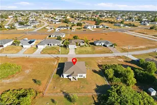 3820 NE 10th Pl, Cape Coral, FL 33909 - Photo 32