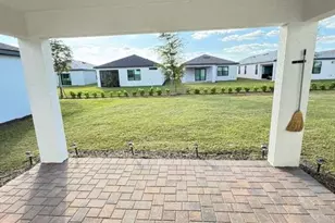 1032 Caloosa Breeze Dr, Labelle, FL 33935 - Photo 10