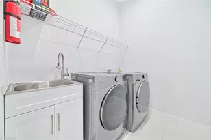 1302 Embers Pkwy W, Cape Coral, FL 33993 - Photo 22