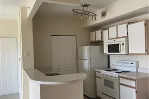 6360 Aragon Way, Fort Myers, FL 33966 - Photo 6