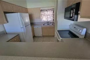 950 Hancock Creek South Blvd, Cape Coral, FL 33909 - Photo 12
