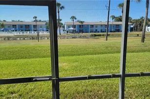 950 Hancock Creek South Blvd, Cape Coral, FL 33909 - Photo 14