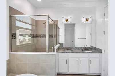 3242 Baravaldo Cir, Cape Coral, FL 33909 - Photo 32