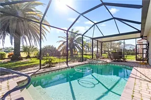 2088 Oxford Ridge Cir, Lehigh Acres, FL 33973 - Photo 2