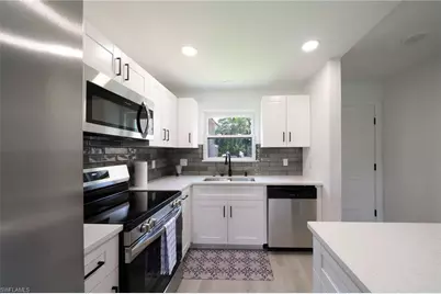 16881 Davis Rd #716, Fort Myers, FL 33908 - Photo 8