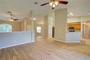 919 SW 15th Pl, Cape Coral, FL 33991 - Photo 4