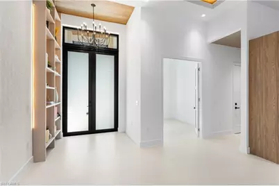 2529 SW 37th St, Cape Coral, FL 33914 - Photo 10