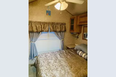 7029 Granada Lakes Dr, Fort Myers, FL 33967 - Photo 10