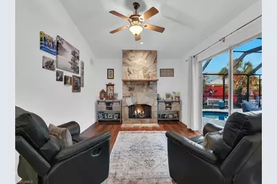 4666 San Antonio Ln, Bonita Springs, FL 34134 - Photo 8