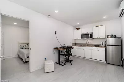 124 NE 16th Ter, Cape Coral, FL 33909 - Photo 18