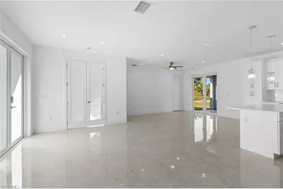 935 Elgin St, Lehigh Acres, FL 33974 - Photo 6