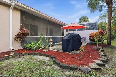 7432 Berkshire Pines Dr, Naples, FL 34104 - Photo 32