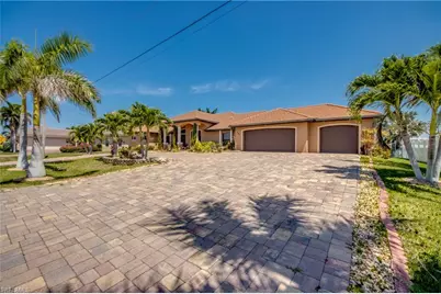 141 SW 39th St, Cape Coral, FL 33914 - Photo 1