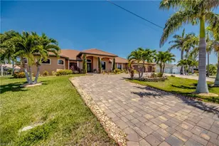 141 SW 39th St, Cape Coral, FL 33914 - Photo 2