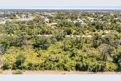 7577 Coach Rd, Port Charlotte, FL 33981 - Photo 4