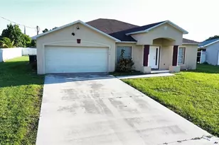 2112 NE 1st St, Cape Coral, FL 33909 - Photo 1