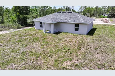 2007 Welby Ln, Lehigh Acres, FL 33972 - Photo 22