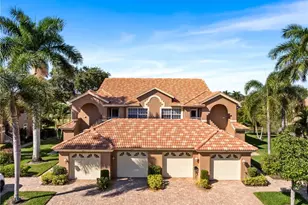 13205 Sherburne Cir, Bonita Springs, FL 34135 - Photo 2