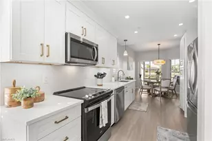 13205 Sherburne Cir, Bonita Springs, FL 34135 - Photo 8