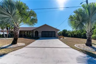 720 Chavers St E, Lehigh Acres, FL 33974 - Photo 1