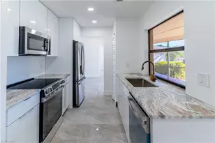 720 Chavers St E, Lehigh Acres, FL 33974 - Photo 14