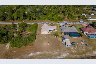 720 Chavers St E, Lehigh Acres, FL 33974 - Photo 28