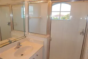 1334 Weeping Willow Ct, Cape Coral, FL 33909 - Photo 14