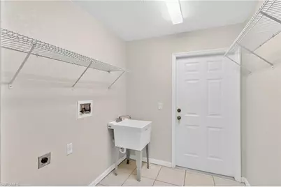 815 SW 11th Ave, Cape Coral, FL 33991 - Photo 14