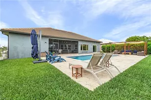2322 Trafalgar Pkwy, Cape Coral, FL 33991 - Photo 34
