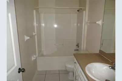 2103 Andalusia Blvd, Cape Coral, FL 33909 - Photo 8