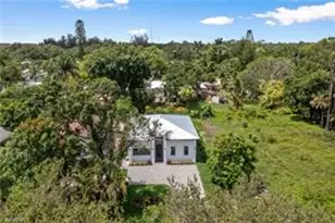 10186 Carolina St, Bonita Springs, FL 34135 - Photo 4