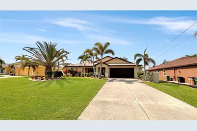 4336 NW 27th Ln, Cape Coral, FL 33993 - Photo 4