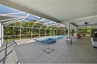 1721 SE 21st Ter, Cape Coral, FL 33990 - Photo 32