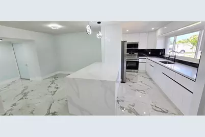 238 SE 46th Ln, Cape Coral, FL 33904 - Photo 16