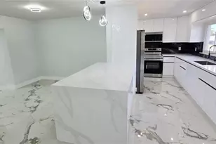 238 SE 46th Ln, Cape Coral, FL 33904 - Photo 16