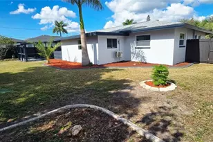 238 SE 46th Ln, Cape Coral, FL 33904 - Photo 42