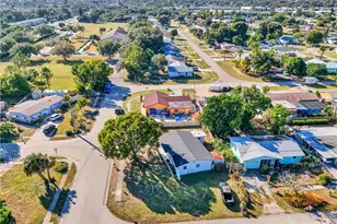 853 Java Plum Ave, North Fort Myers, FL 33903 - Photo 6