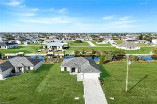 1734 NW 6th Pl, Cape Coral, FL 33993 - Photo 2