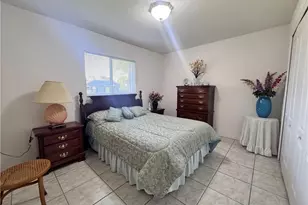 1118 SE 5th Pl, Cape Coral, FL 33990 - Photo 6