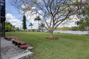 2121 Sebastian Ct, Alva, FL 33920 - Photo 16