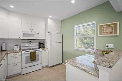 1747 Pebble Beach Dr #317, Fort Myers, FL 33907 - Photo 4