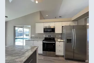 2149 SE 10th Ave, Cape Coral, FL 33990 - Photo 10