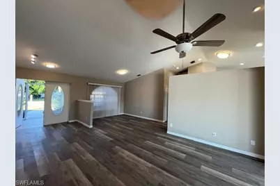 2149 SE 10th Ave, Cape Coral, FL 33990 - Photo 8