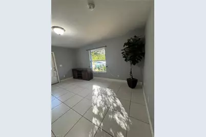 291 16th St NE #1, Naples, FL 34120 - Photo 8