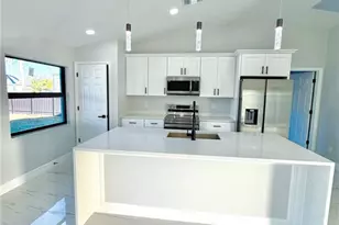 2610 NW 10th Terrace, Cape Coral, FL 33993 - Photo 8